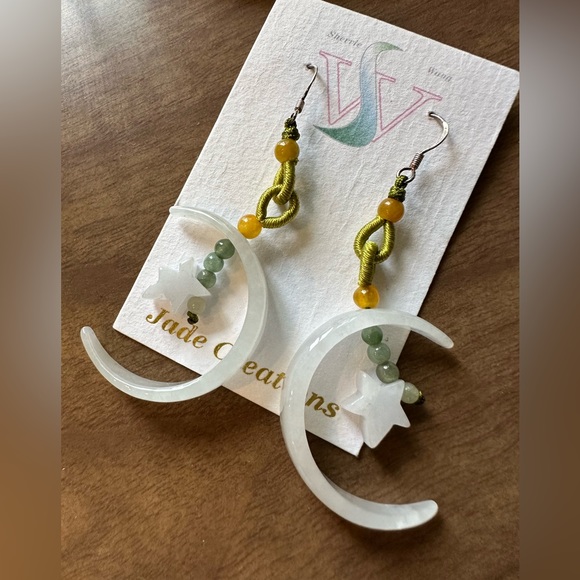 🎁🎁 GIFT SET New Jade Moon And Stars Earring Set With Silk Pouch w/ Artist Info - Picture 2 of 7